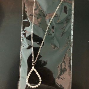 costume diamond necklace